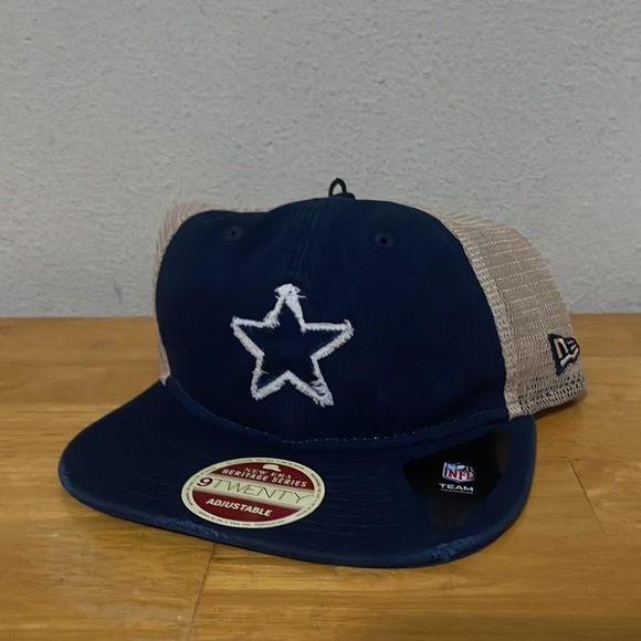 Cowboys Hat - Picture 2 of 5